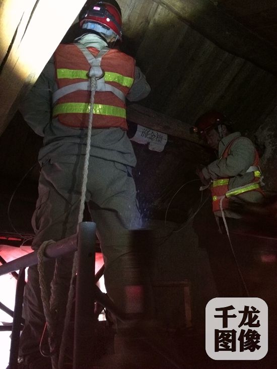 屋內承重結構加固